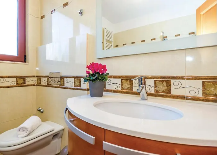Casa de Férias Gorgeous In With Kitchen *