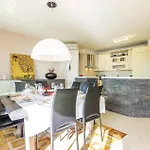 Holiday home Gorgeous In